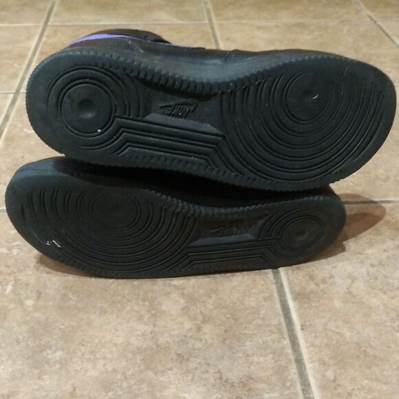 Rare Nike Men's 9.5 Air Force 1 82’ (2012) Black Purple Hightops 315123-001 - Picture 10 of 12